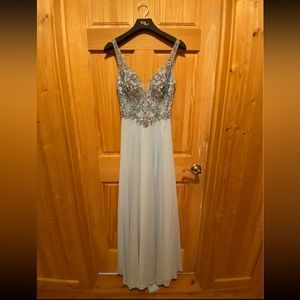 BRAND NEW prom dress